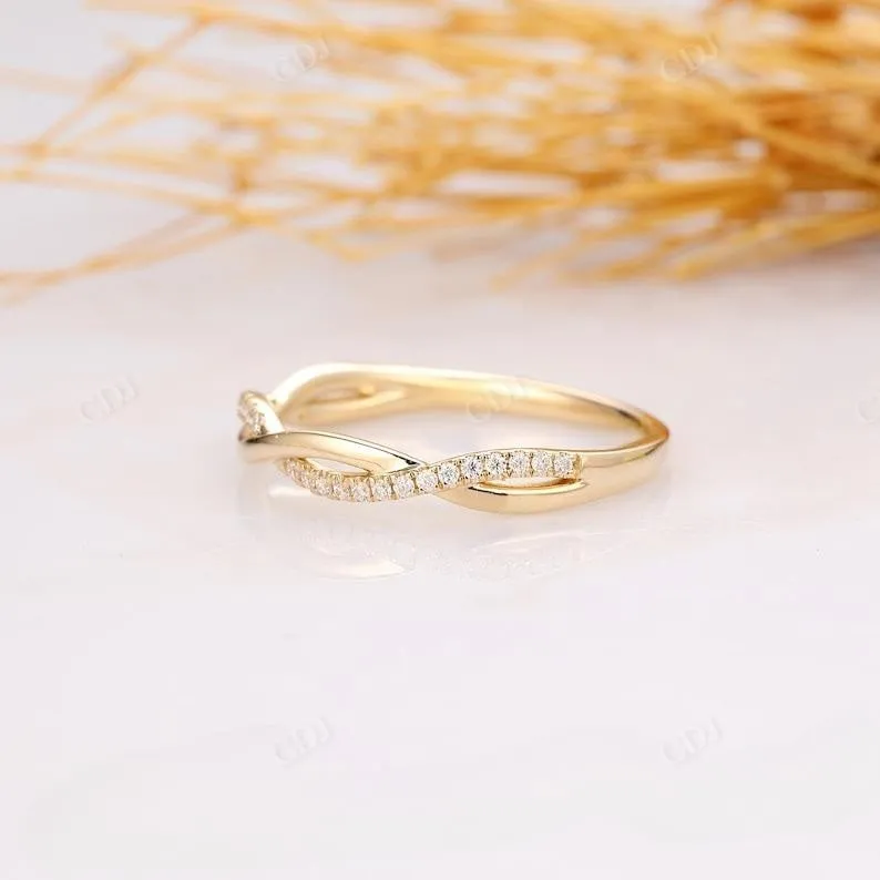 0.14CTW Round Diamond Twisted Wedding Band