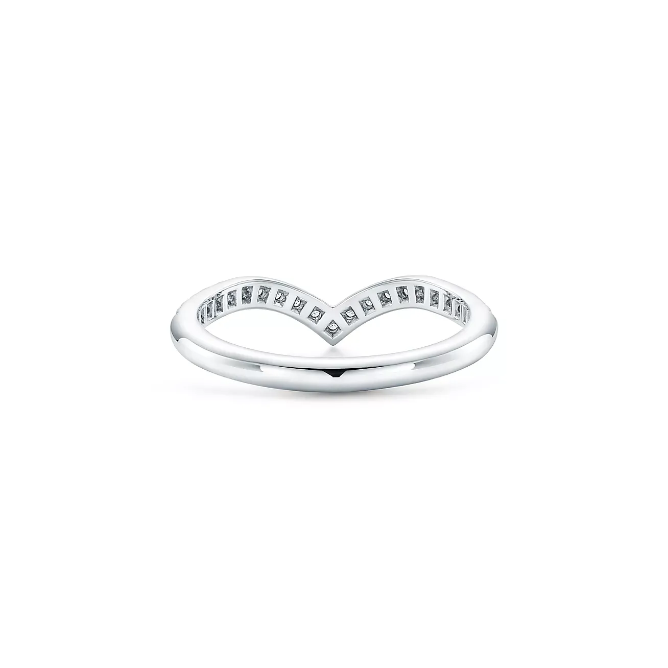 0.17 CTW V Shape Round Cut Diamond Wedding Ring