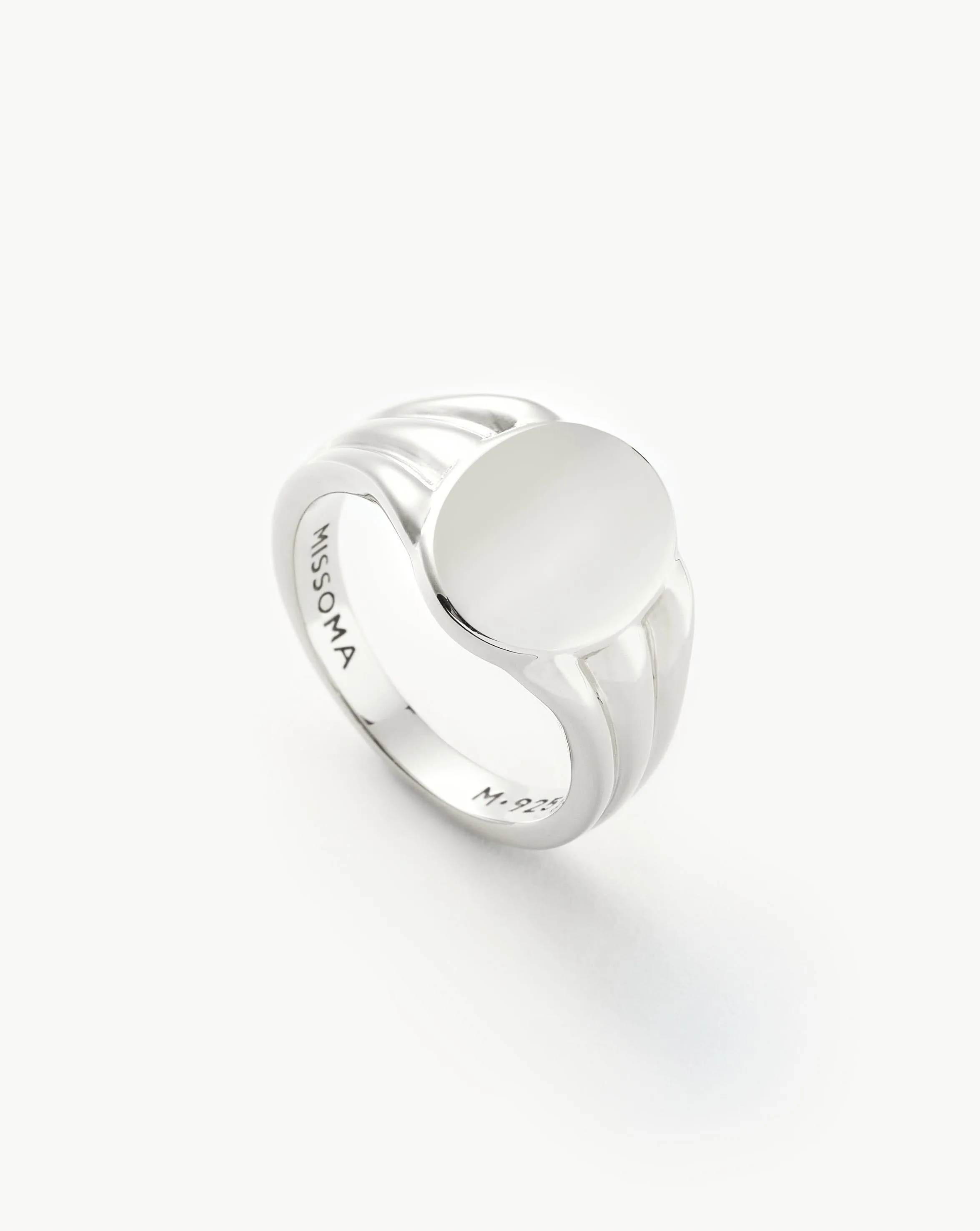 Engravable Oval Signet Ring | Sterling Silver