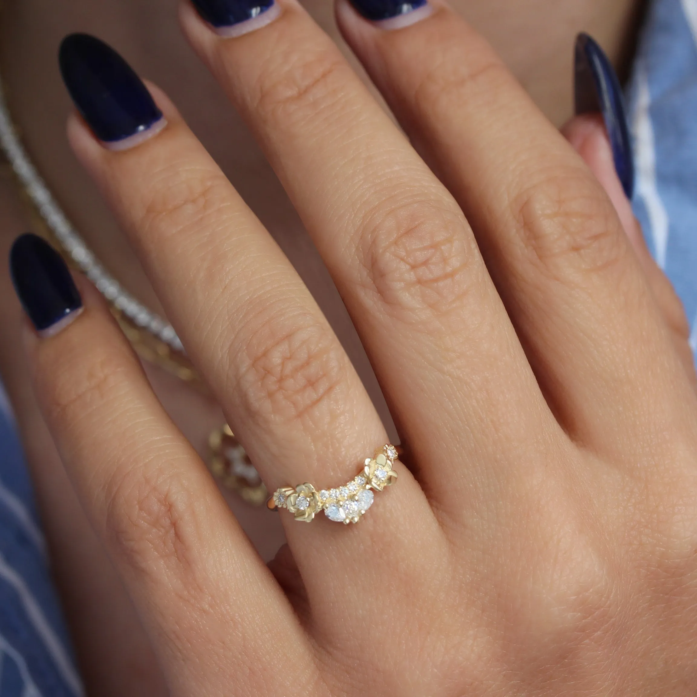 Flowers Curved Band Gold and Diamond Nesting Ring