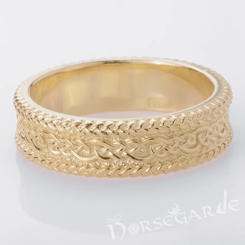 Handcrafted Endless Knot Band - Gold