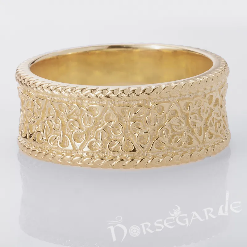 Handcrafted Twisted Knot Pattern Band - Gold