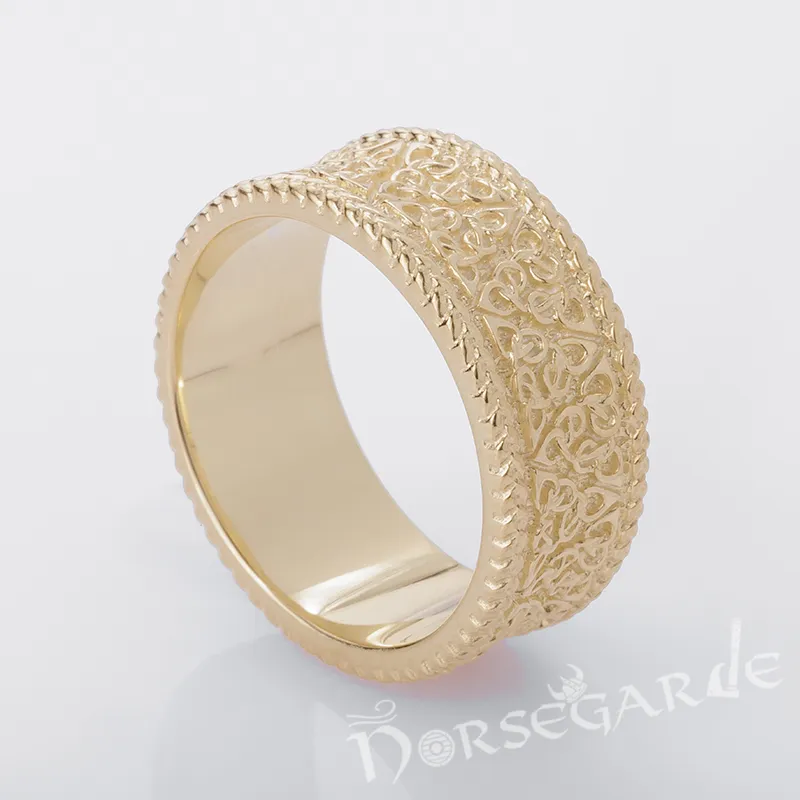 Handcrafted Twisted Knot Pattern Band - Gold