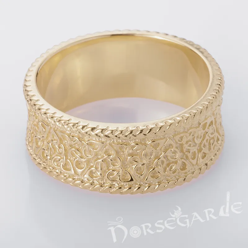 Handcrafted Twisted Knot Pattern Band - Gold