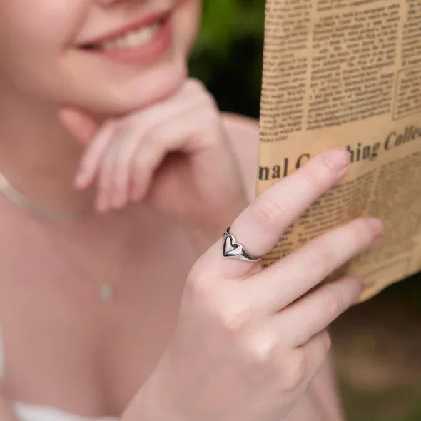 Heart Signet Ring in Sterling Silver