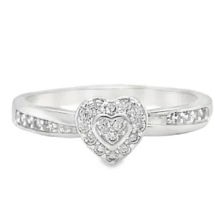 R689 Engagement Ring