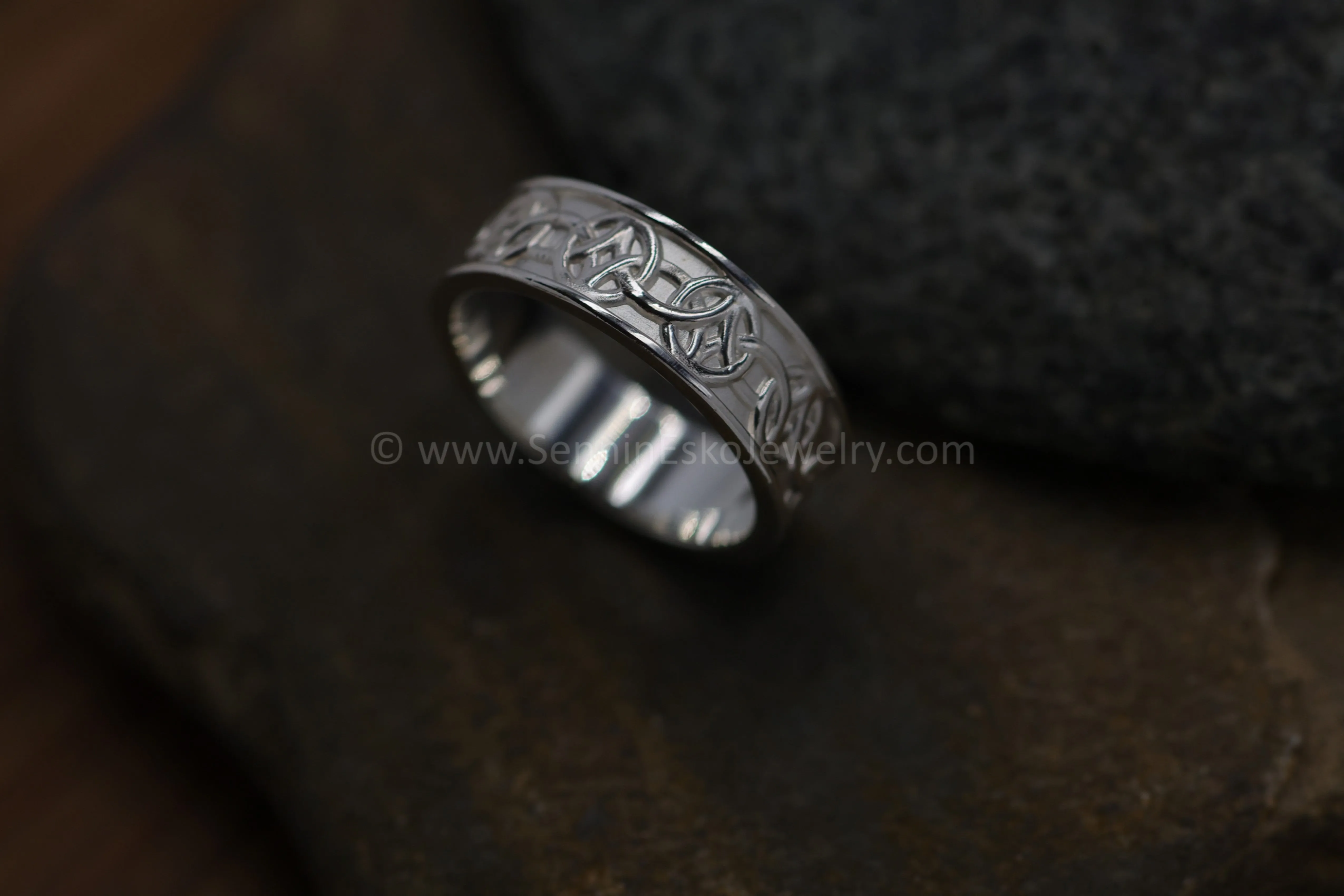 READY TO SHIP Wide Celtic Knot Ring, Size 10