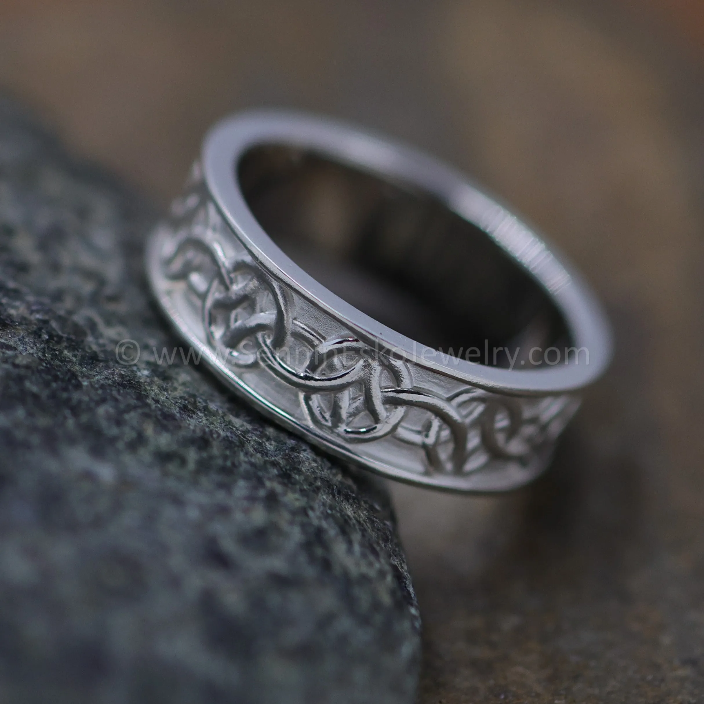 READY TO SHIP Wide Celtic Knot Ring, Size 10